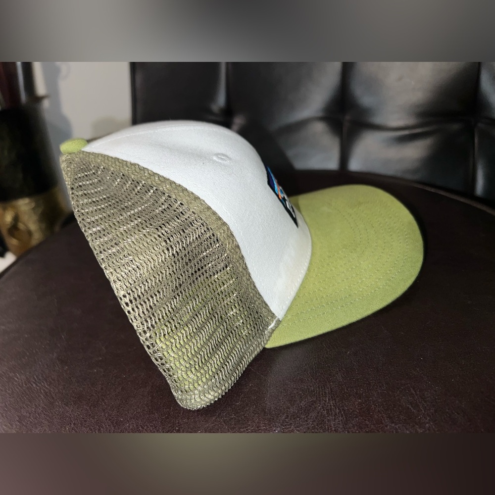 Patagonia - P-6 Logo LoPro Trucker Hat adjustable - Picture 3 of 8